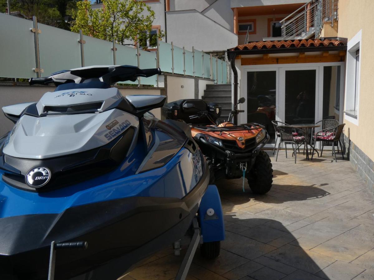 Apartment & Olive Oil Valuma 科佩尔 外观 照片